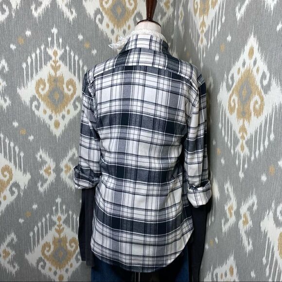 Polo Ralph Lauren Black & White Flannel Embellished Crest Button Up Blouse - Picture 10 of 16